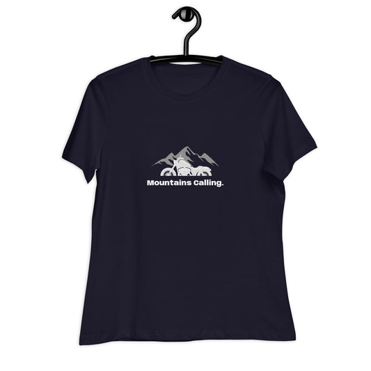 Women's Relaxed T-Shirt - Mountains Calling - The Vandi Company